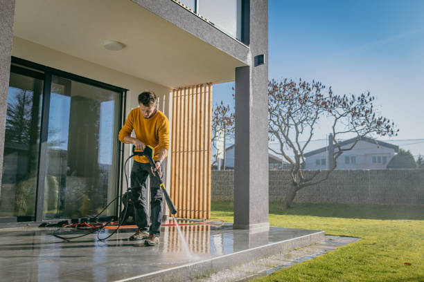 Best Pool Deck Cleaning  in Garnet, CA